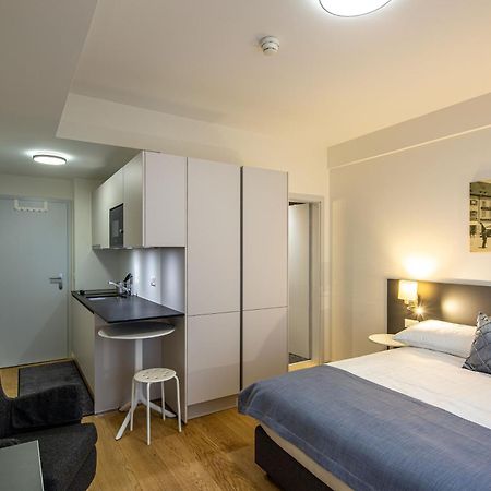 Athmos Résidence - Hotel La Chaux De Fonds Esterno foto